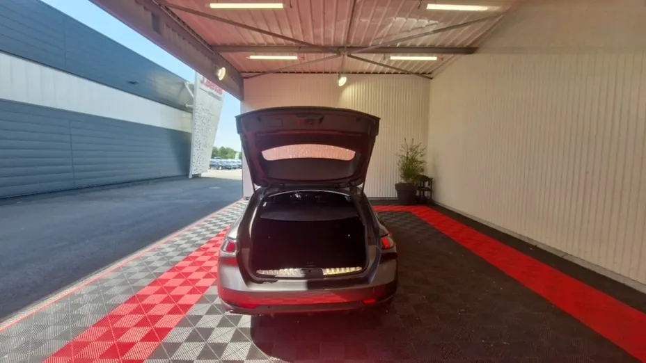 PEUGEOT 508 -