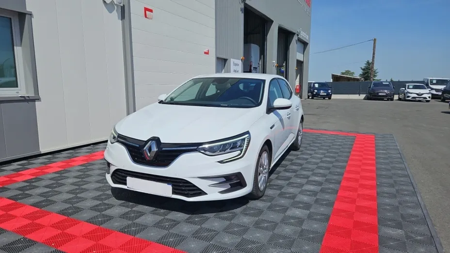 RENAULT Megane -