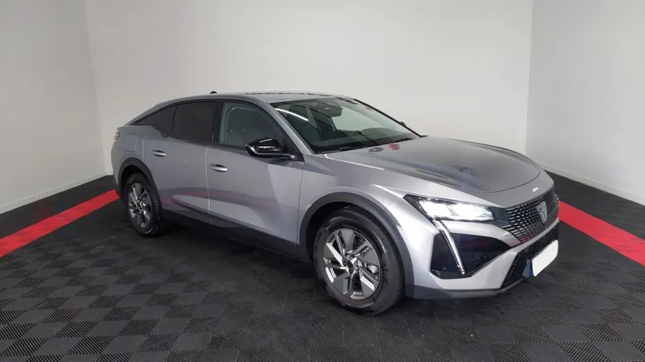 PEUGEOT 408 -