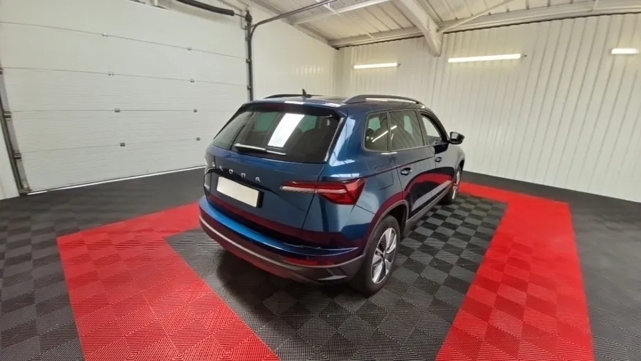 SKODA Karoq -