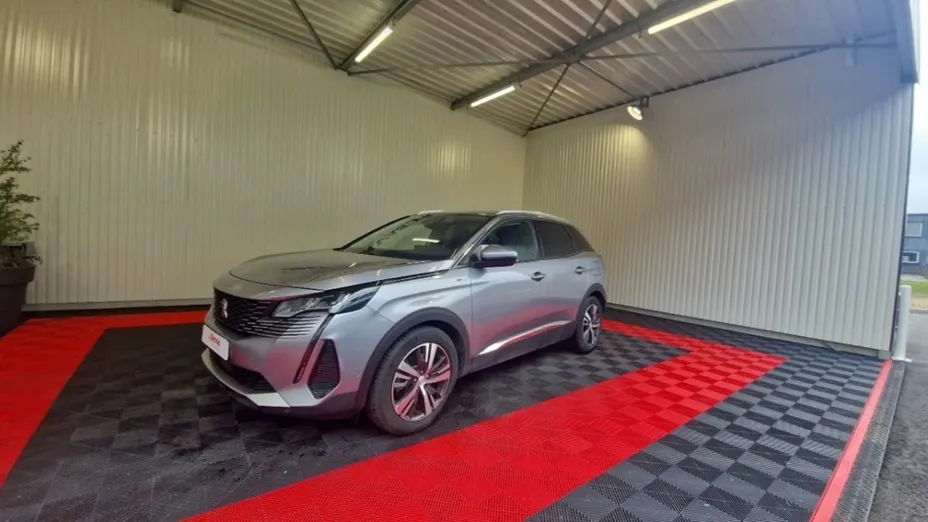 PEUGEOT 3008 -