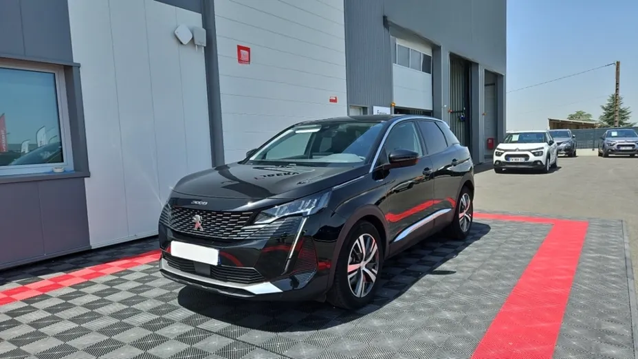 PEUGEOT 3008 -