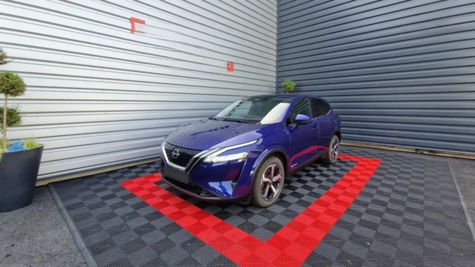 NISSAN Qashqai -