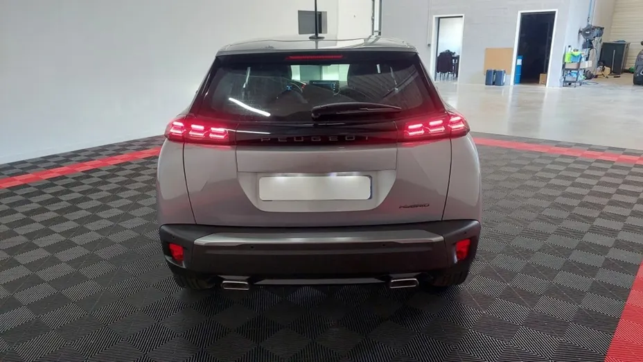 PEUGEOT 2008 -