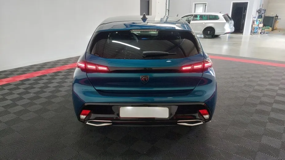 PEUGEOT 308 -