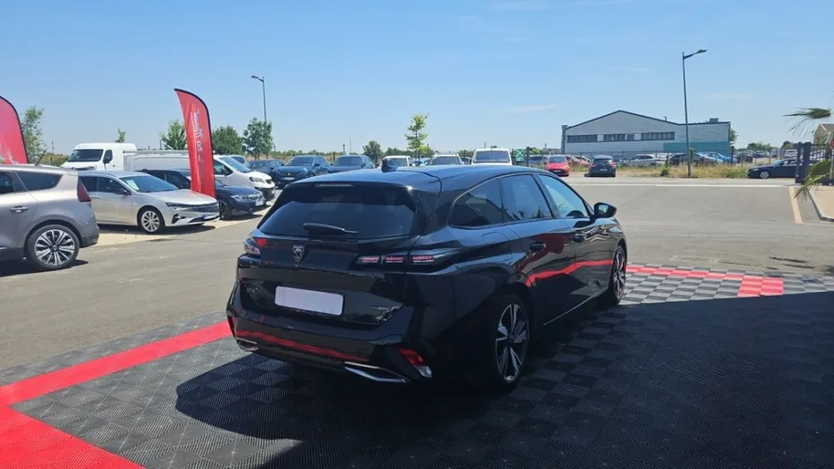 PEUGEOT 308 -