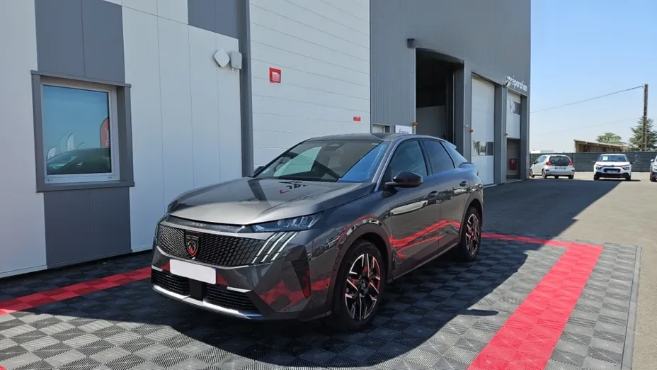 PEUGEOT 3008 -