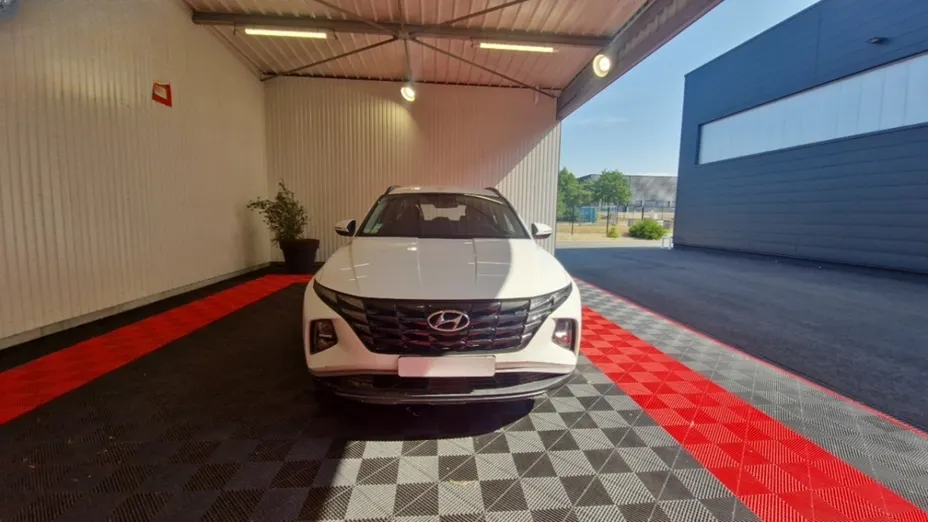 HYUNDAI Tucson -