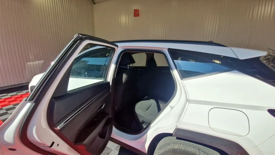HYUNDAI Tucson -