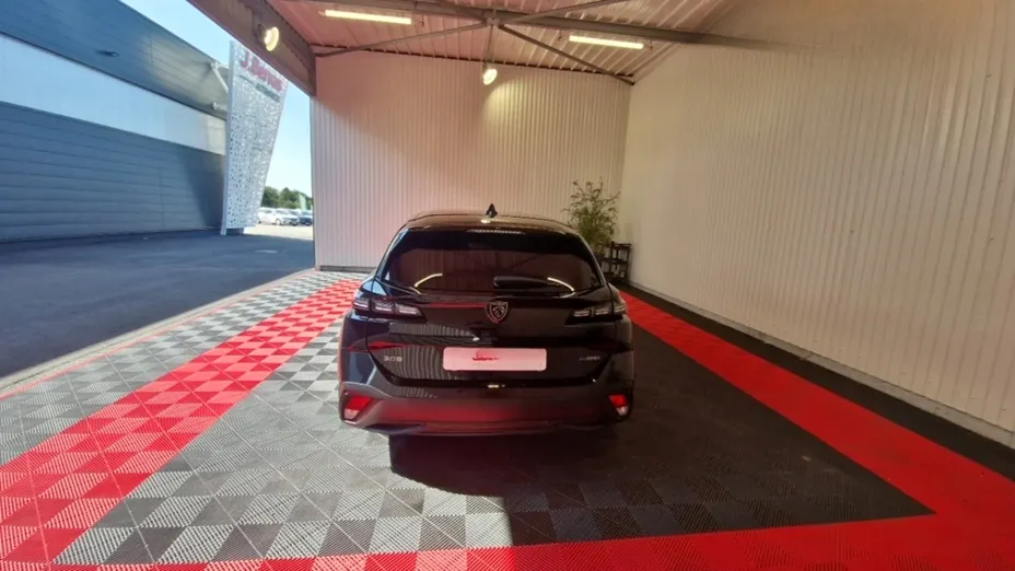 PEUGEOT 308 -