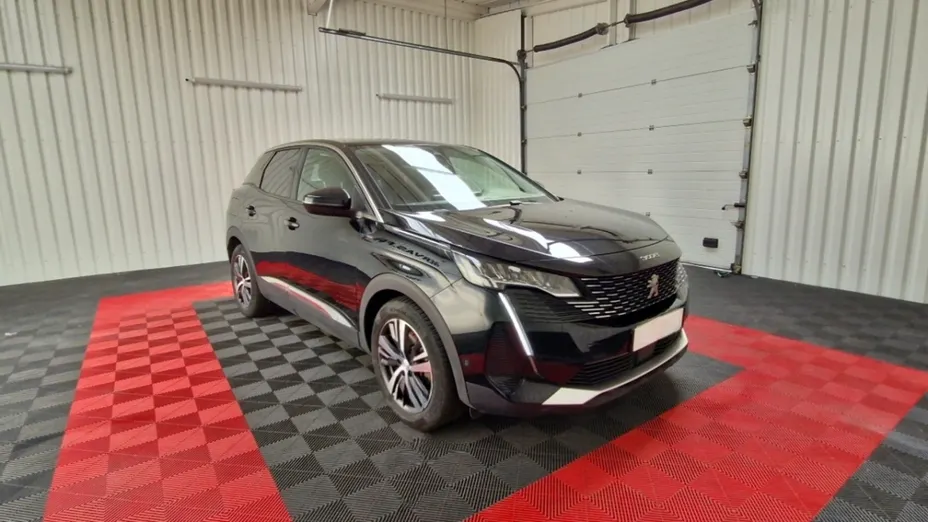 PEUGEOT 3008 -