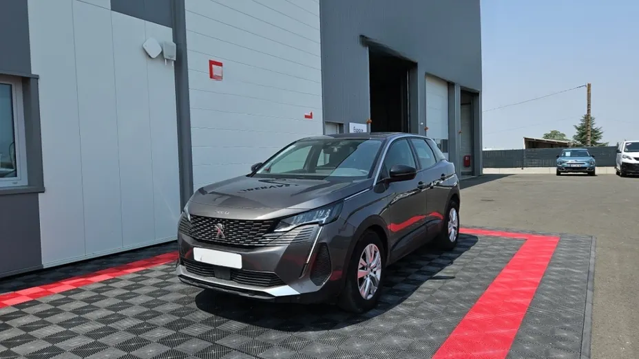 PEUGEOT 3008 -
