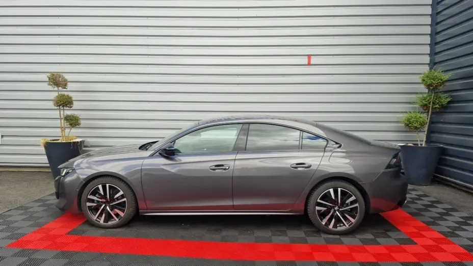 PEUGEOT 508 -