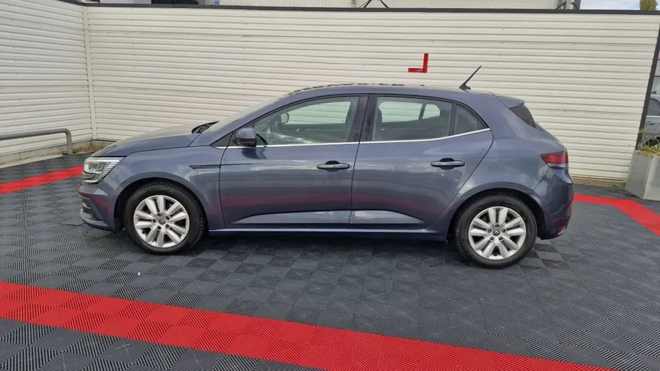 RENAULT Megane -