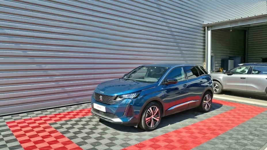 PEUGEOT 3008 -