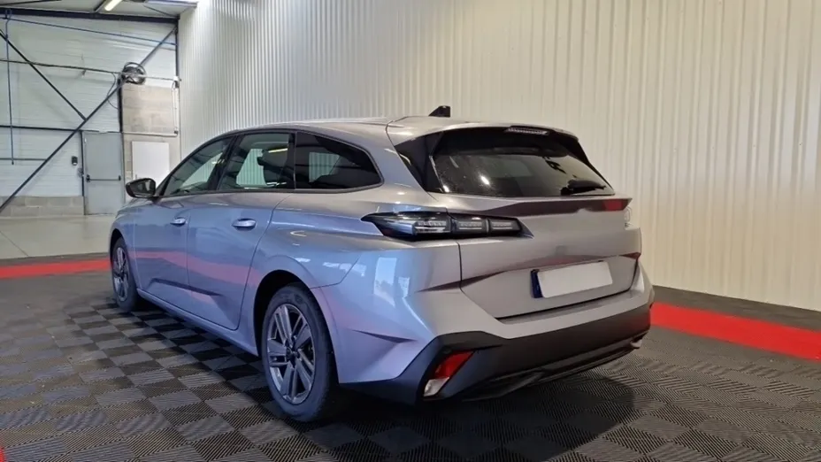 PEUGEOT 308 -