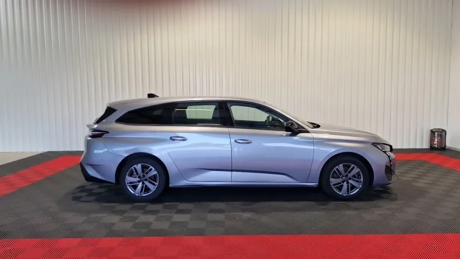 PEUGEOT 308 -