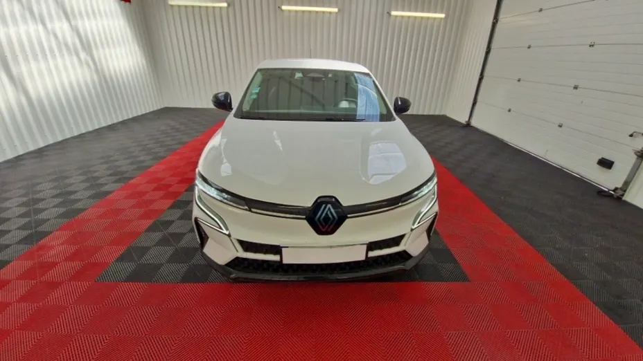 RENAULT Megane -