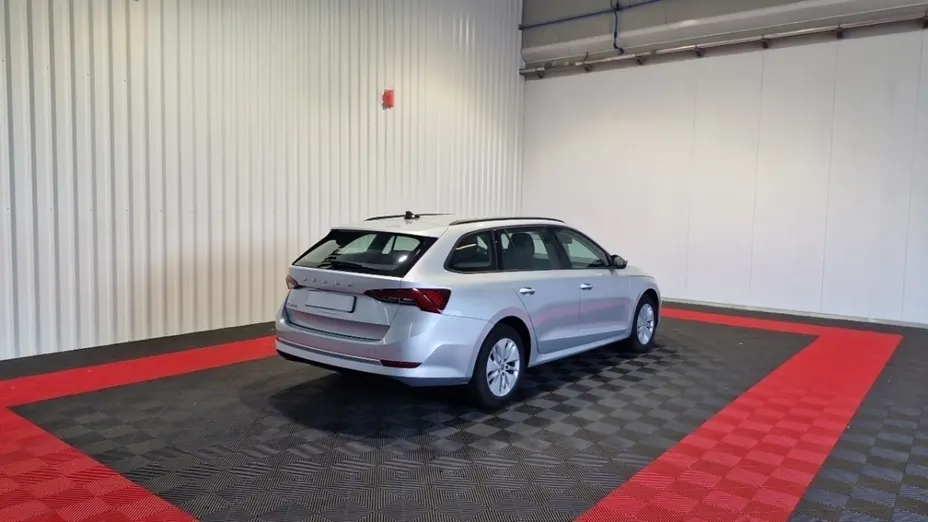 SKODA Octavia -