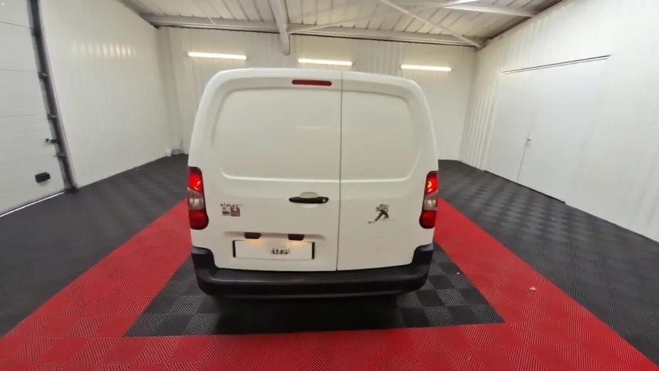 PEUGEOT Partner -