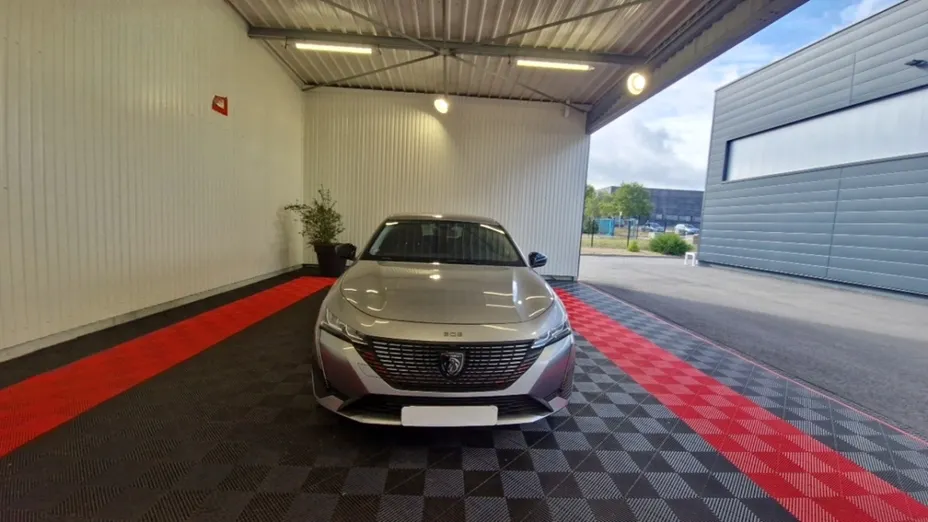 PEUGEOT 308 -