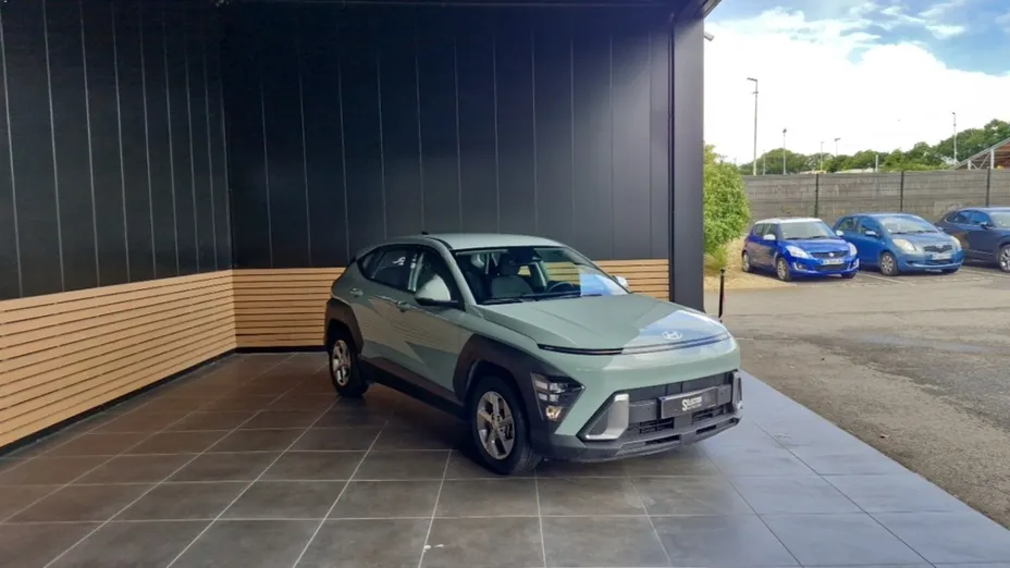 HYUNDAI Kona -