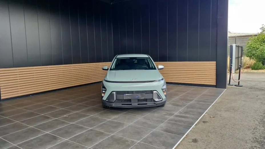 HYUNDAI Kona -