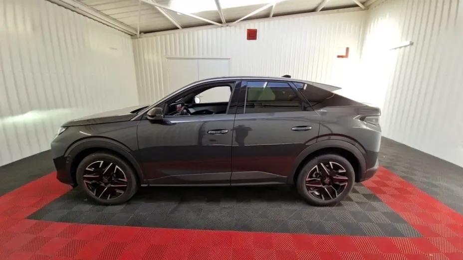 PEUGEOT 3008 -