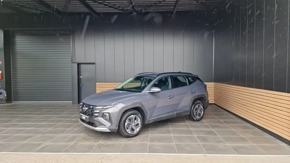 HYUNDAI Tucson -