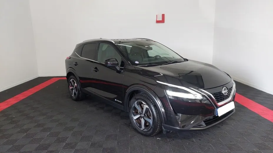 NISSAN Qashqai -