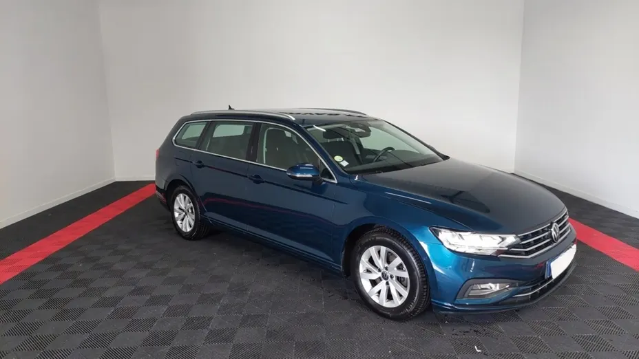 Volkswagen Passat -