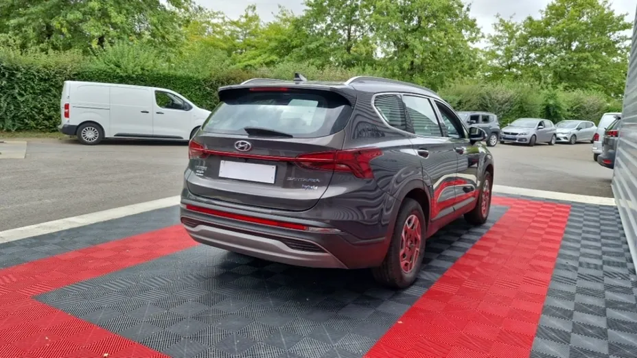 HYUNDAI Santa Fe -
