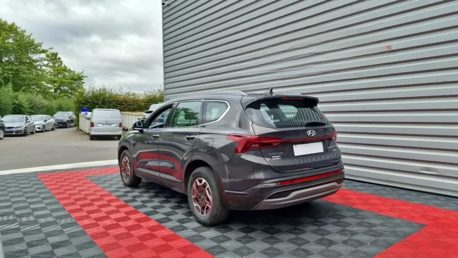HYUNDAI Santa Fe -