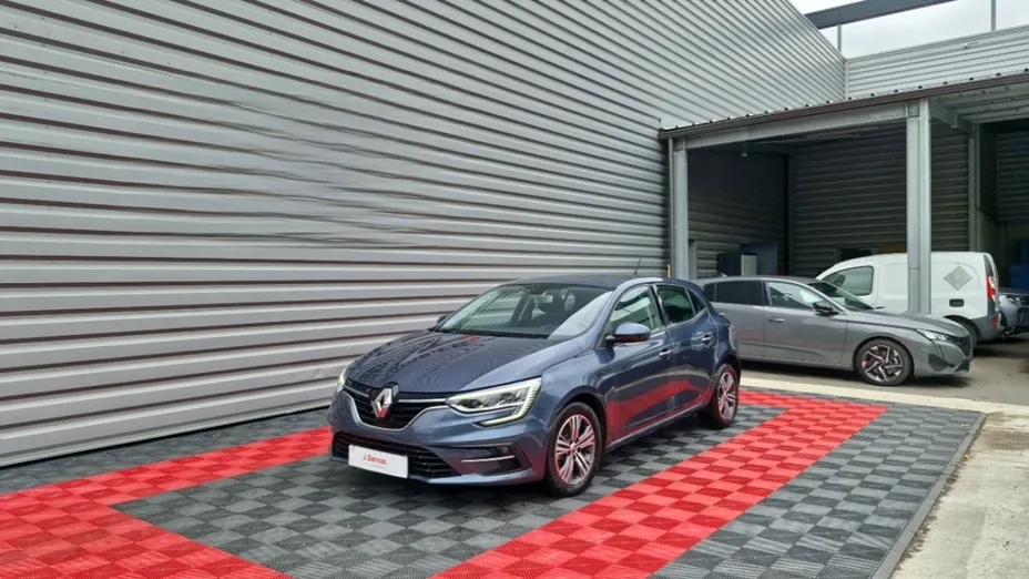RENAULT Megane -