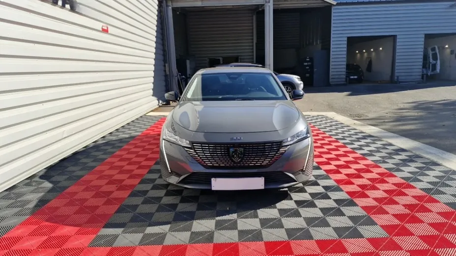 PEUGEOT 308 -