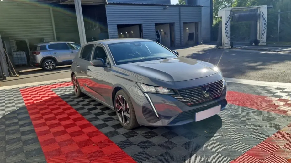 PEUGEOT 308 -