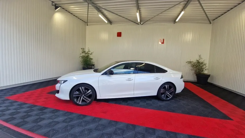 PEUGEOT 508 -
