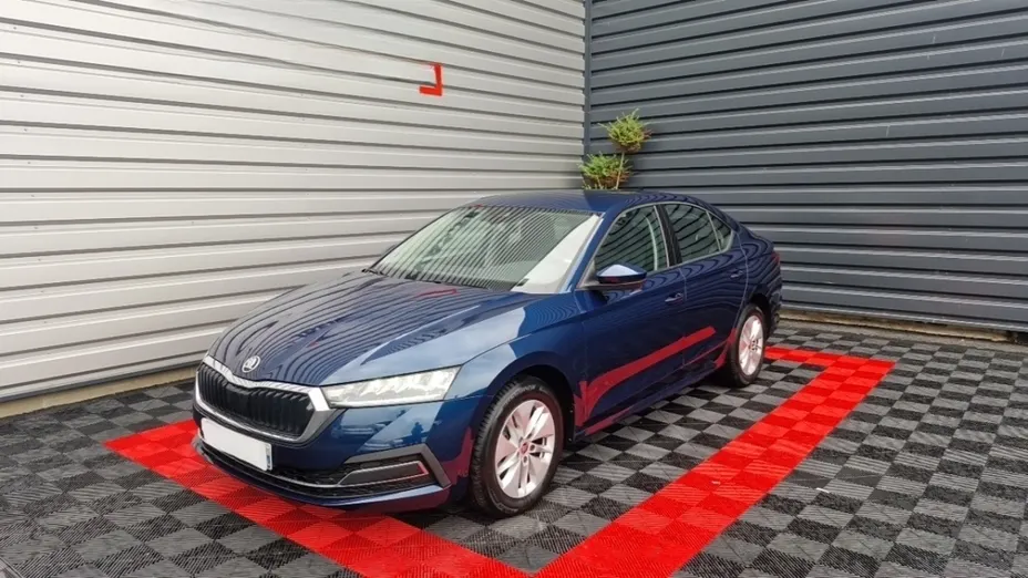 SKODA Octavia -