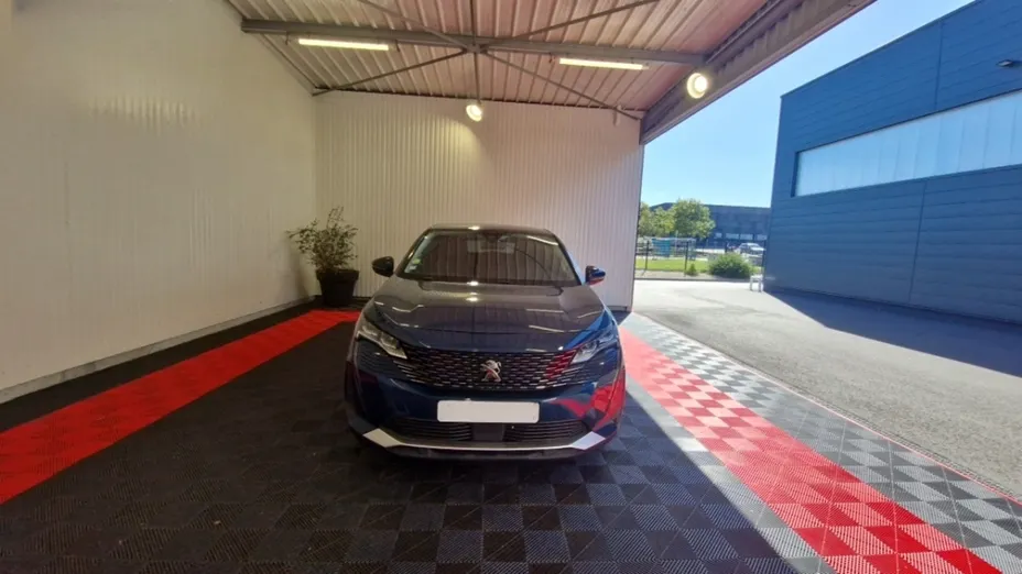PEUGEOT 3008 -