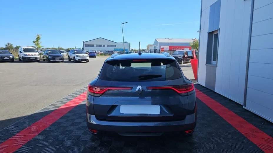 RENAULT Megane -