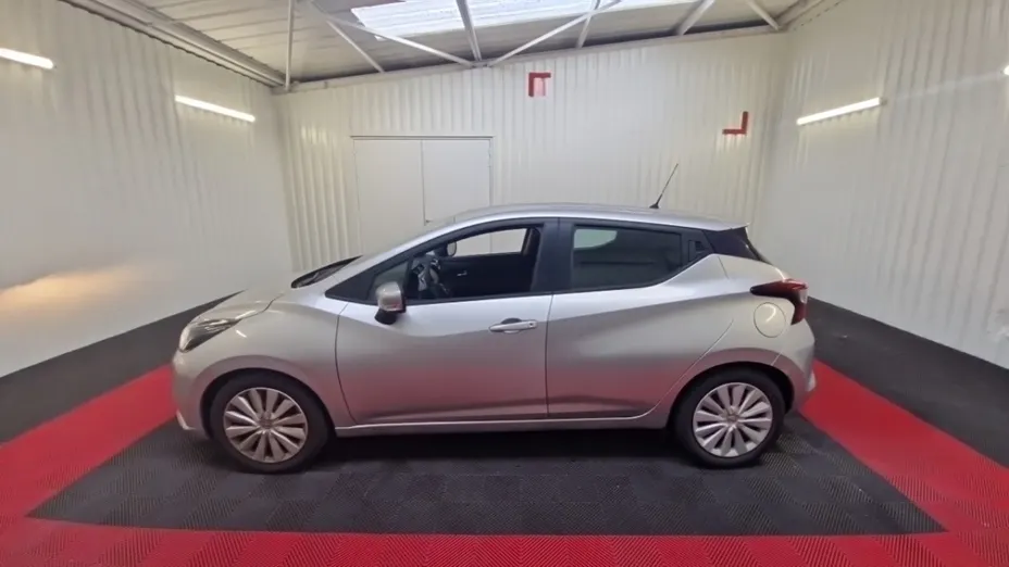 NISSAN Micra -