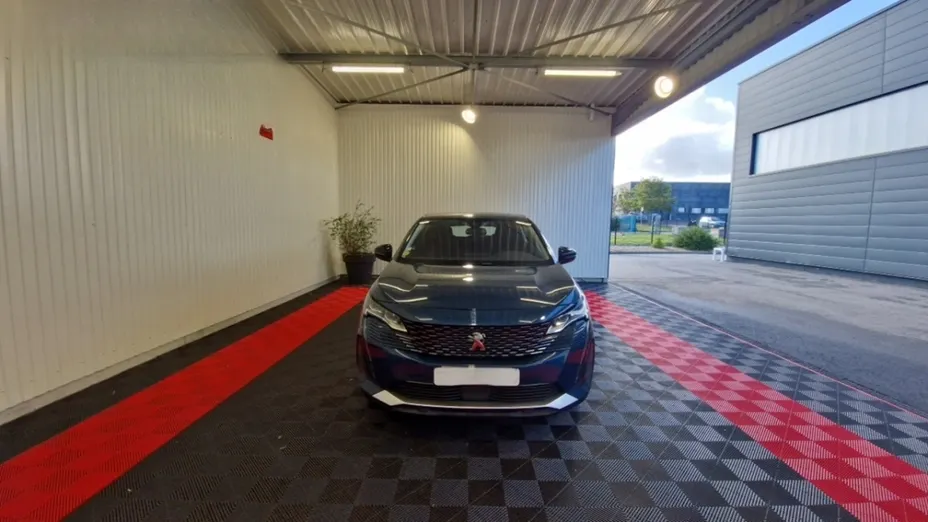 PEUGEOT 3008 -