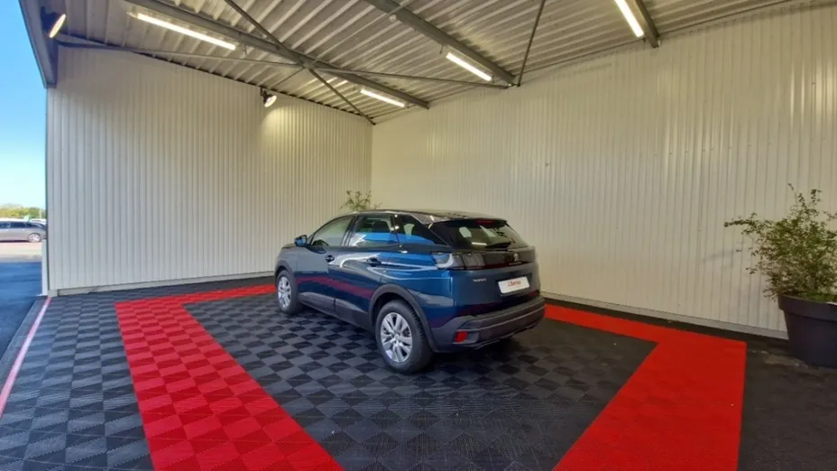PEUGEOT 3008 -