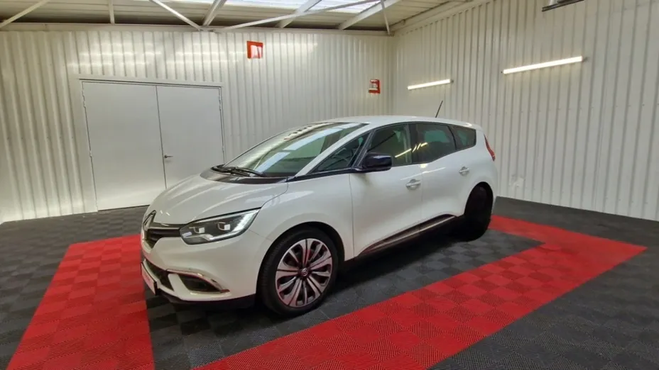 RENAULT Grand Scenic -