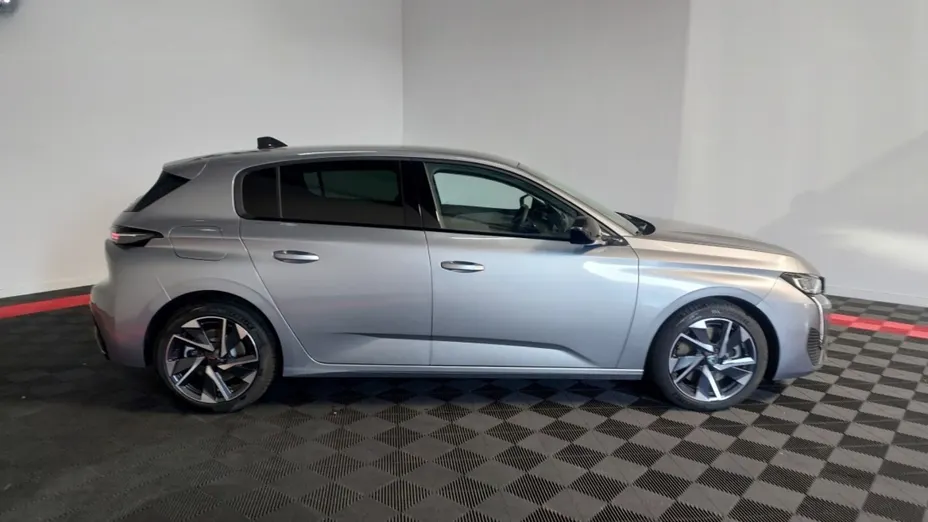 PEUGEOT 308 -