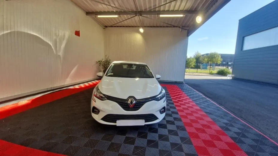 RENAULT Clio -