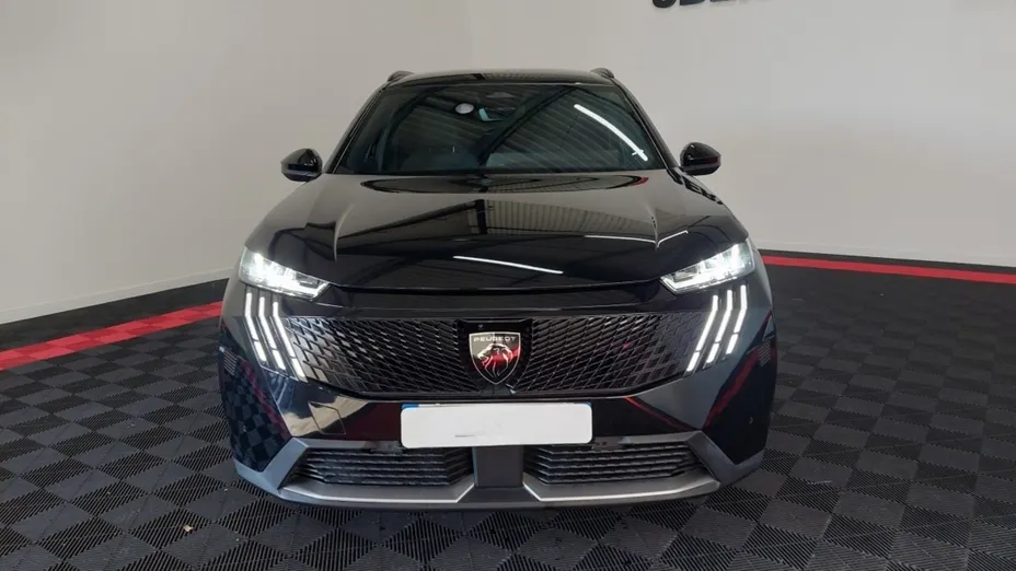 PEUGEOT 5008 -