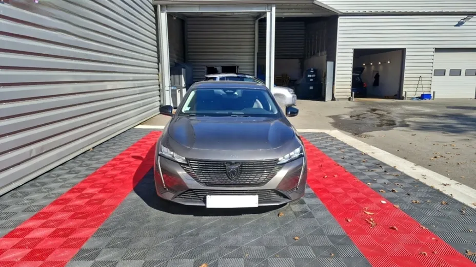 PEUGEOT 308 -