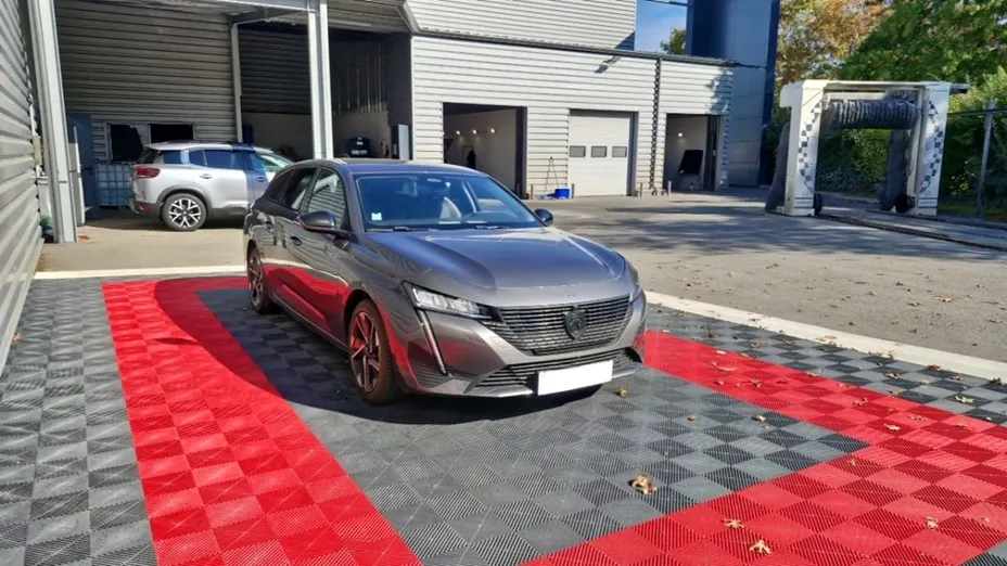 PEUGEOT 308 -