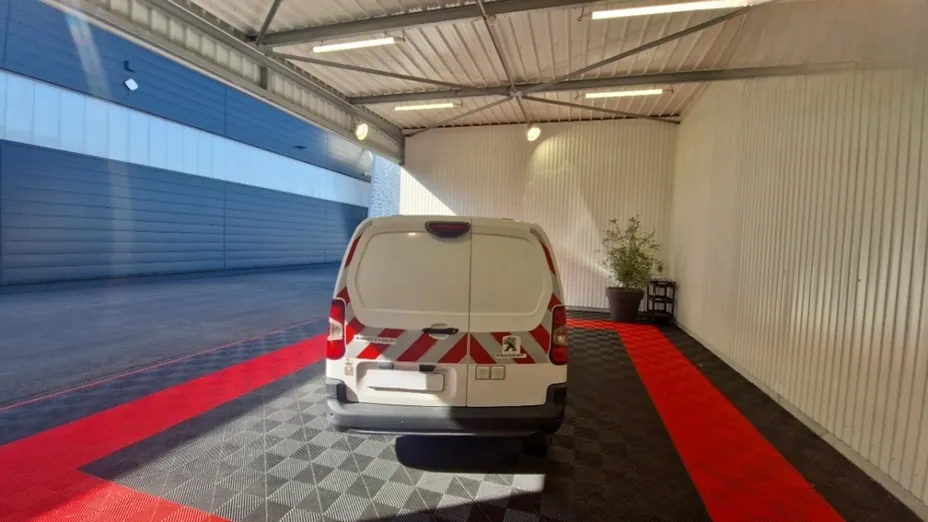 PEUGEOT Partner -